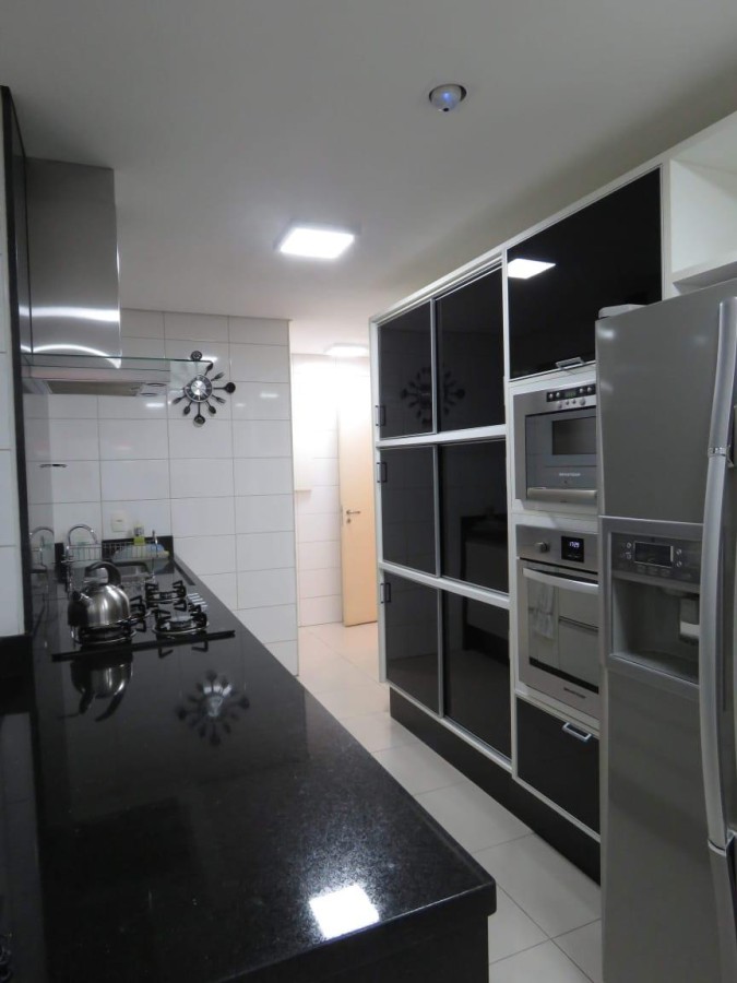 Apartamento, 4 quartos, 245 m² - Foto 8
