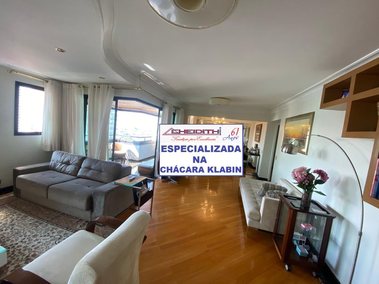 Apartamento, 3 quartos, 160 m² - Foto 1