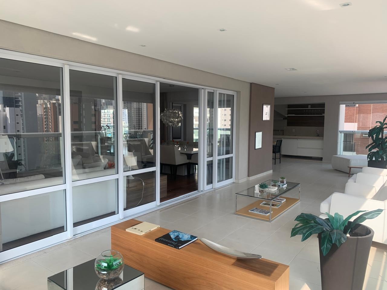 Apartamento, 4 quartos, 268 m² - Foto 41