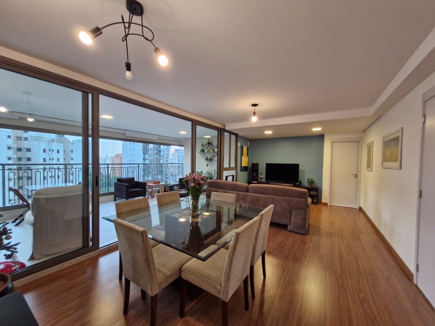 Apartamento, 3 quartos, 144 m² - Foto 1