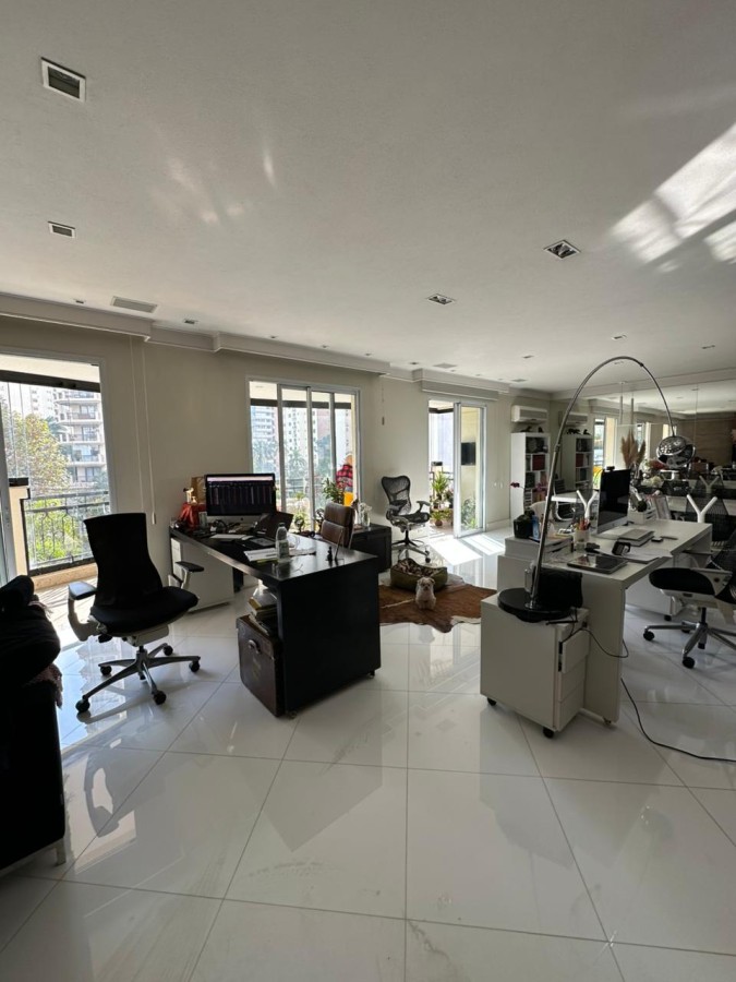 Apartamento, 4 quartos, 270 m² - Foto 11